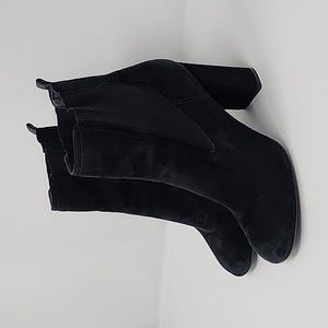 Theory Black Suede Pull On Ankle Booties Size 10